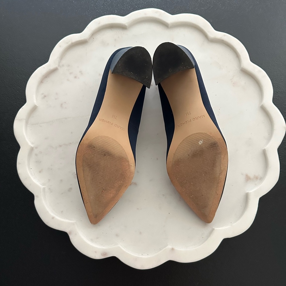 Women’s Marc Fisher Dark Navy Blue Block Heels Size 7M ~ 3 inches - Picture 4 of 7